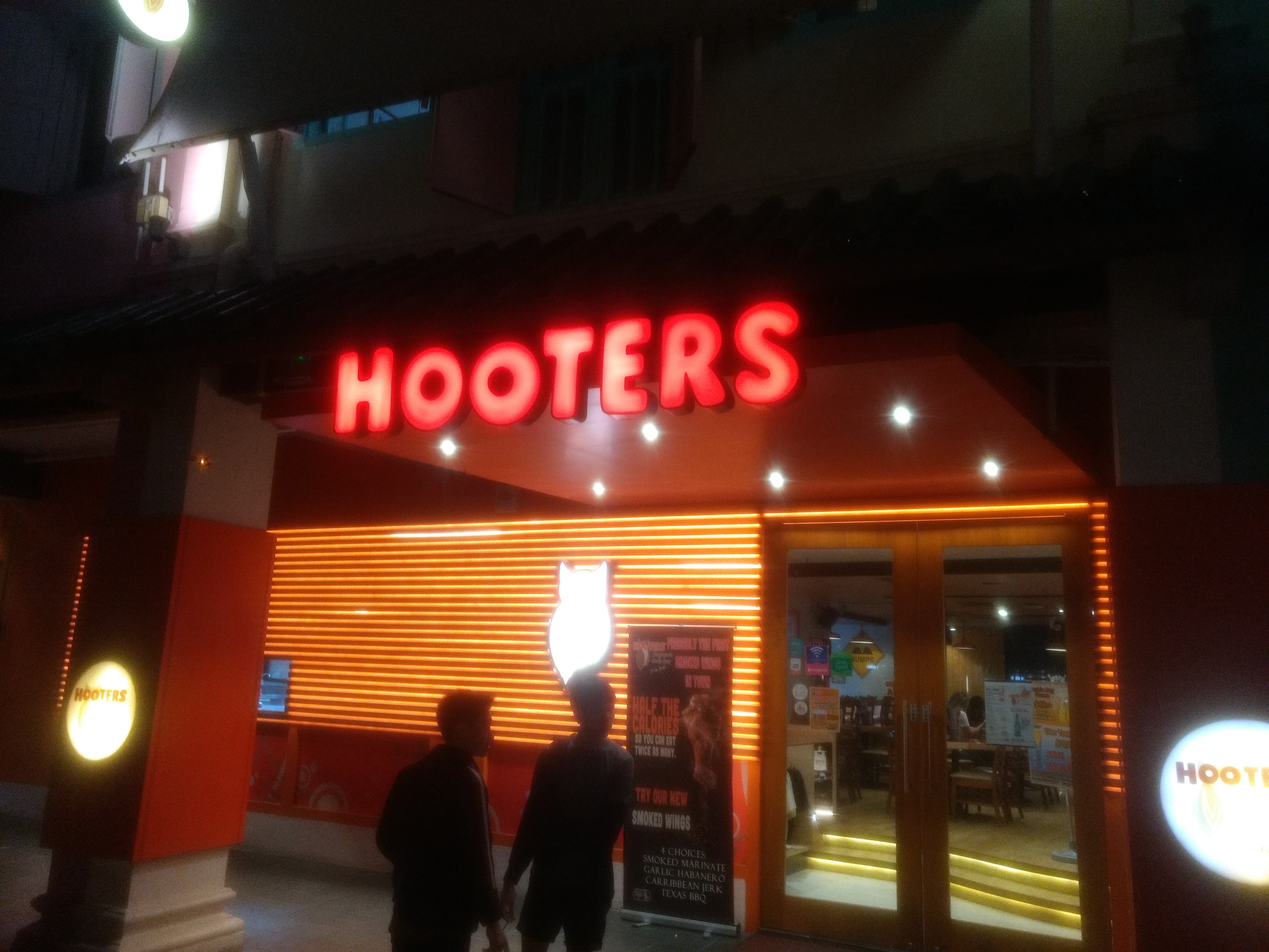 Hooters, Clarke Quay, Singapore